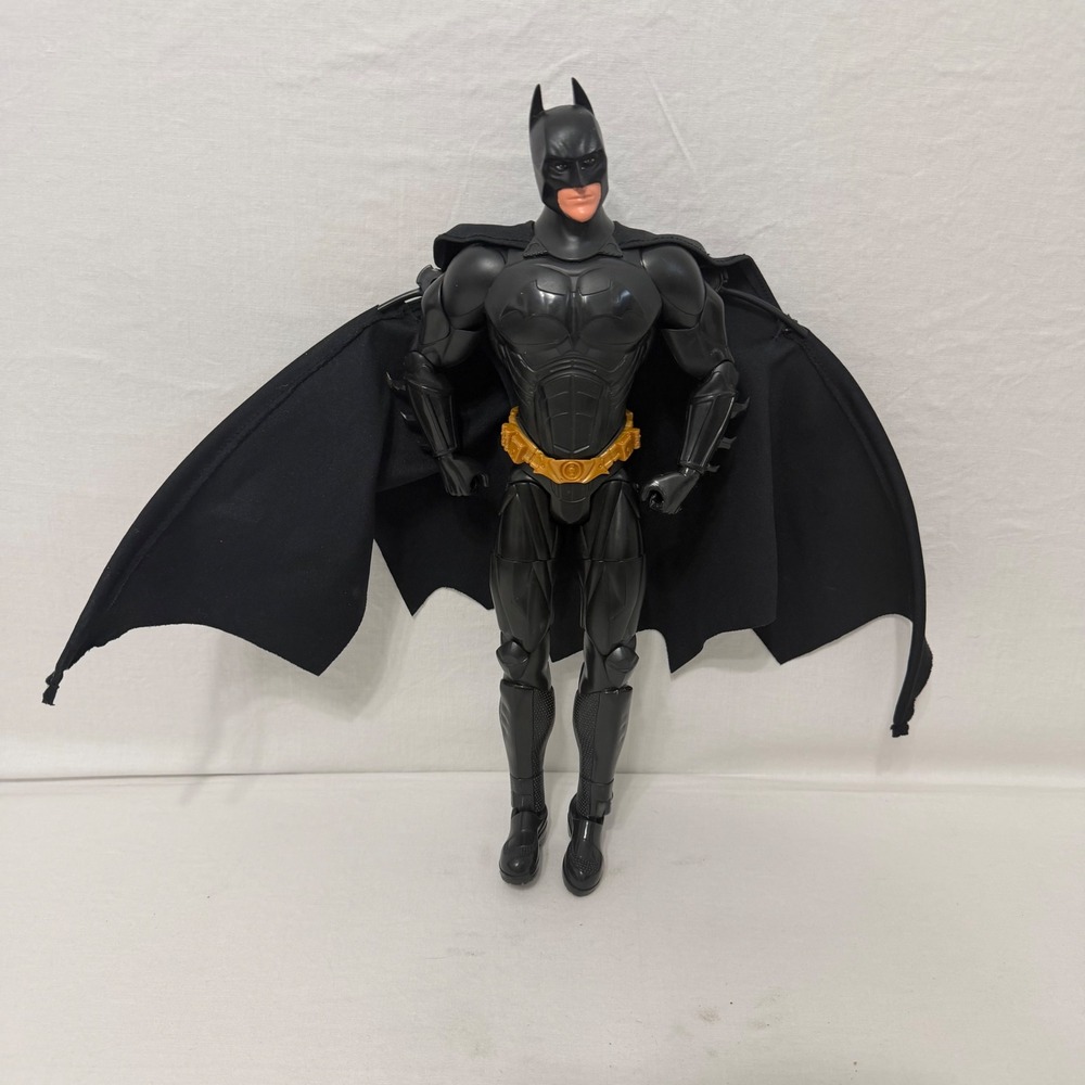 Batman Begins 14" Action Figure 2005 DC Comics H1386 Fabric Cape Mattel Toy